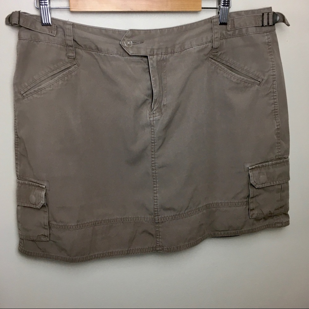 🛍️4/$20 Sonoma Khaki Skirt